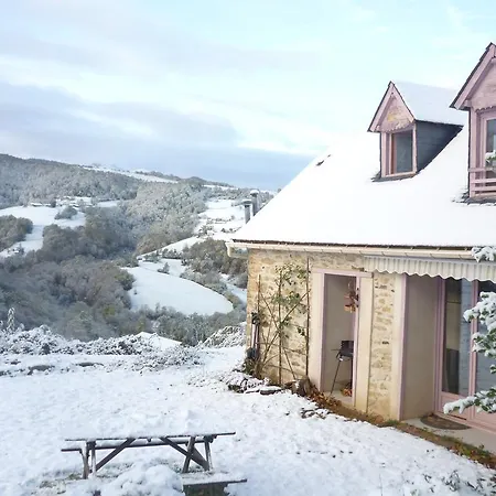 Casa vacanze Les Granges De La Hulotte, La Hulotte *