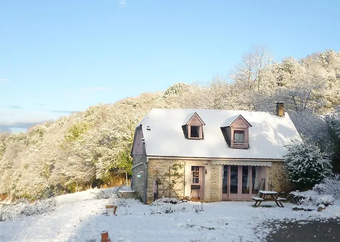 Les Granges De La Hulotte, La Hulotte Lies